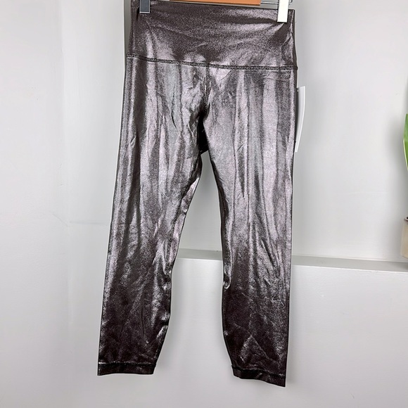 Lululemon Align HR CROP 23" Shine Size 8 NWT - Picture 2 of 6